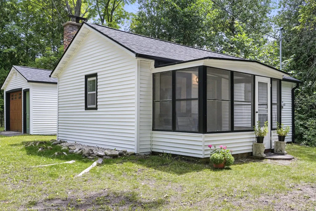 12658 Hwy 42, Gills Rock, Wisconsin 54210, 4 Bedrooms Bedrooms, ,2 BathroomsBathrooms,Inland-Residential,For Sale,Hwy 42,144263