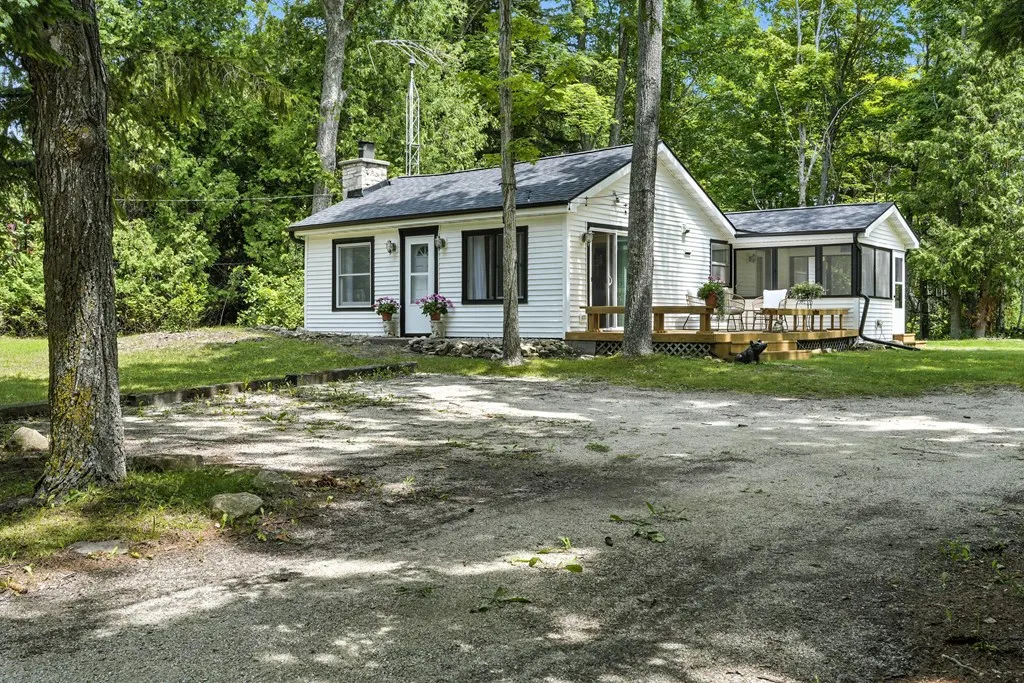 12658 Hwy 42, Gills Rock, Wisconsin 54210, 4 Bedrooms Bedrooms, ,2 BathroomsBathrooms,Inland-Residential,For Sale,Hwy 42,144263