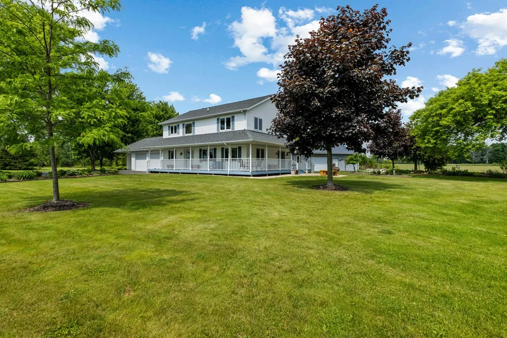 1895 County Hwy Dk, Sturgeon Bay, Wisconsin 54235, 3 Bedrooms Bedrooms, ,3 BathroomsBathrooms,Inland-Residential,For Sale,County Hwy DK,144209