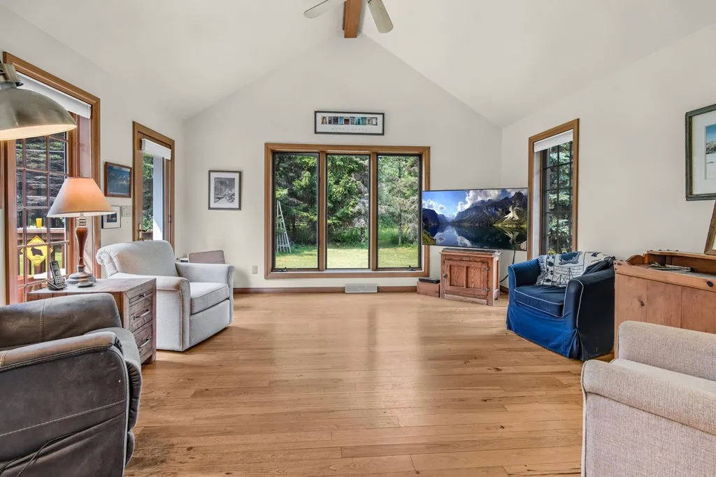 2904 County Rd Q, Ephraim, Wisconsin 54211, 3 Bedrooms Bedrooms, ,3 BathroomsBathrooms,Inland-Residential,For Sale,County Rd Q,144365