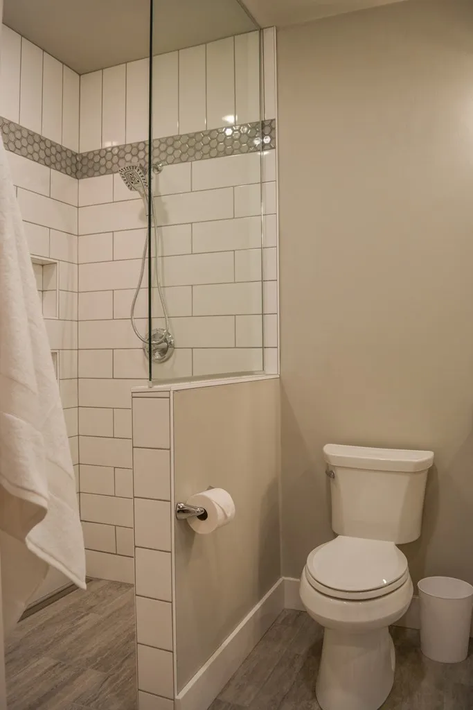 7709 Hwy 42 # 202, Egg Harbor Wi 54209, 2 Bedrooms Bedrooms, ,2 BathroomsBathrooms,Condominium,For Sale,Hwy 42,143472