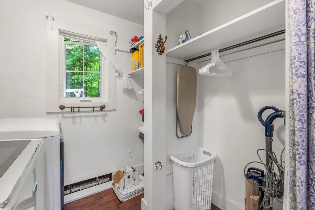 9825 Hwy 57, Sister Bay Wi 54234, 3 Bedrooms Bedrooms, ,1 BathroomBathrooms,Inland-Residential,For Sale,Hwy 57,143567