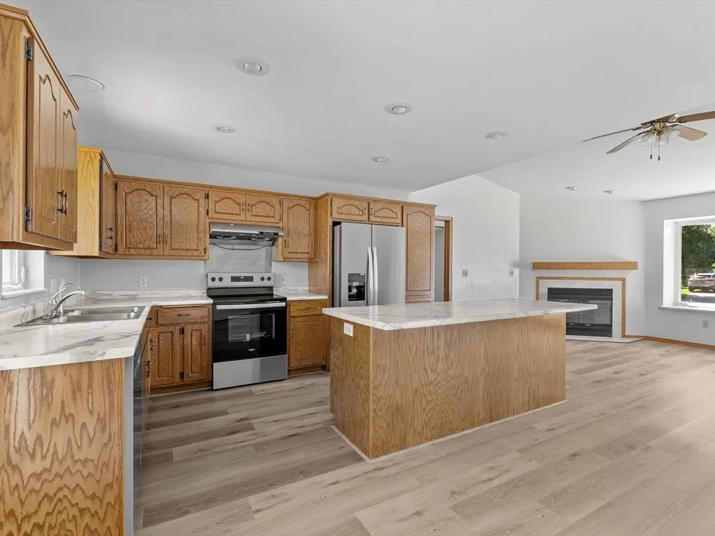 1510 Iowa Pl, Sturgeon Bay, Wisconsin 54235, 3 Bedrooms Bedrooms, ,2 BathroomsBathrooms,Inland-Residential,For Sale,Iowa Pl,144344