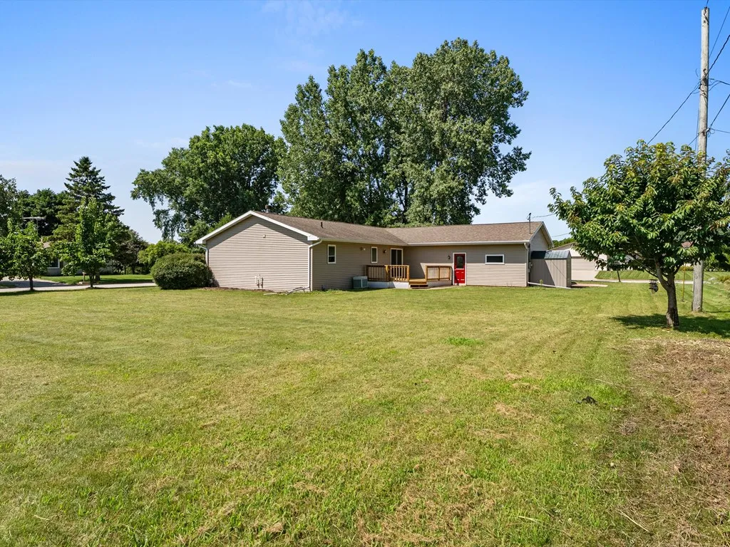 1510 Iowa Pl, Sturgeon Bay, Wisconsin 54235, 3 Bedrooms Bedrooms, ,2 BathroomsBathrooms,Inland-Residential,For Sale,Iowa Pl,144344