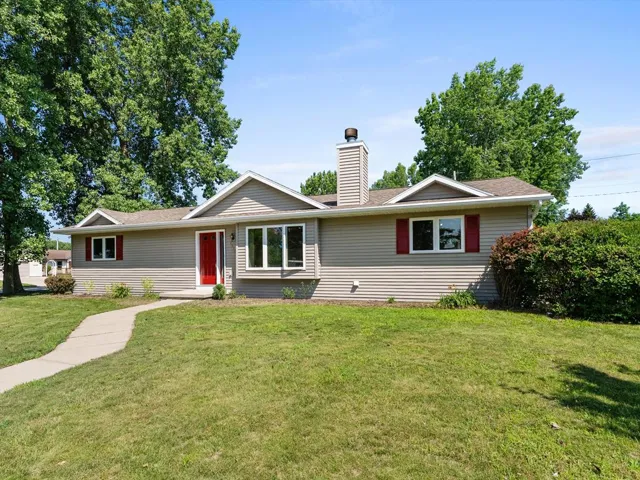 1510 Iowa Pl, Sturgeon Bay, Wisconsin 54235, 3 Bedrooms Bedrooms, ,2 BathroomsBathrooms,Inland-Residential,For Sale,Iowa Pl,144344