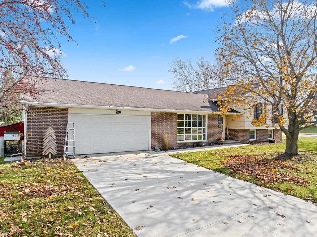 914 N 8th Pl, Sturgeon Bay Wi 54235, 4 Bedrooms Bedrooms, ,3 BathroomsBathrooms,Inland-Residential,For Sale,N 8th Pl,141199