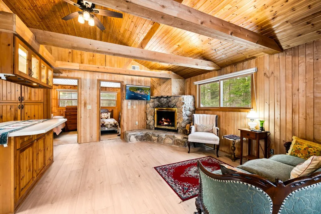 12729 Timberline Rd, Ellison Bay Wi 54210, 2 Bedrooms Bedrooms, ,1 BathroomBathrooms,Inland-Residential,For Sale,Timberline Rd,143473