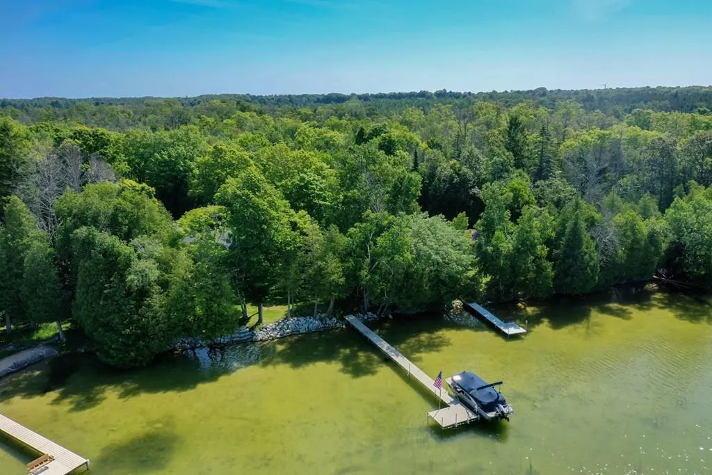 7657 Elm Point Rd, Baileys Harbor, Wisconsin 54202, 3 Bedrooms Bedrooms, ,3 BathroomsBathrooms,Waterfront-Residential,For Sale,Elm Point Rd,144352