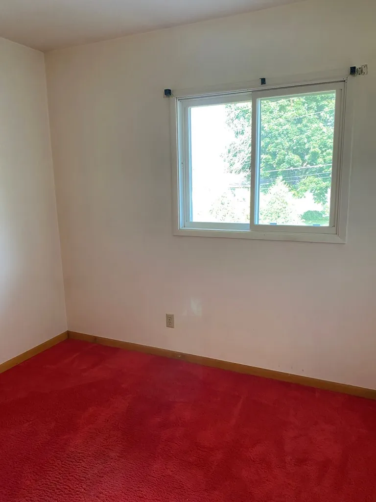 916 N 8th Ave, Sturgeon Bay, Wisconsin 54235, 4 Bedrooms Bedrooms, ,2 BathroomsBathrooms,Inland-Residential,For Sale,N 8th Ave,144400