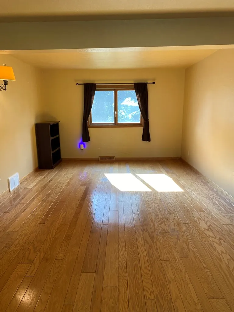 916 N 8th Ave, Sturgeon Bay, Wisconsin 54235, 4 Bedrooms Bedrooms, ,2 BathroomsBathrooms,Inland-Residential,For Sale,N 8th Ave,144400