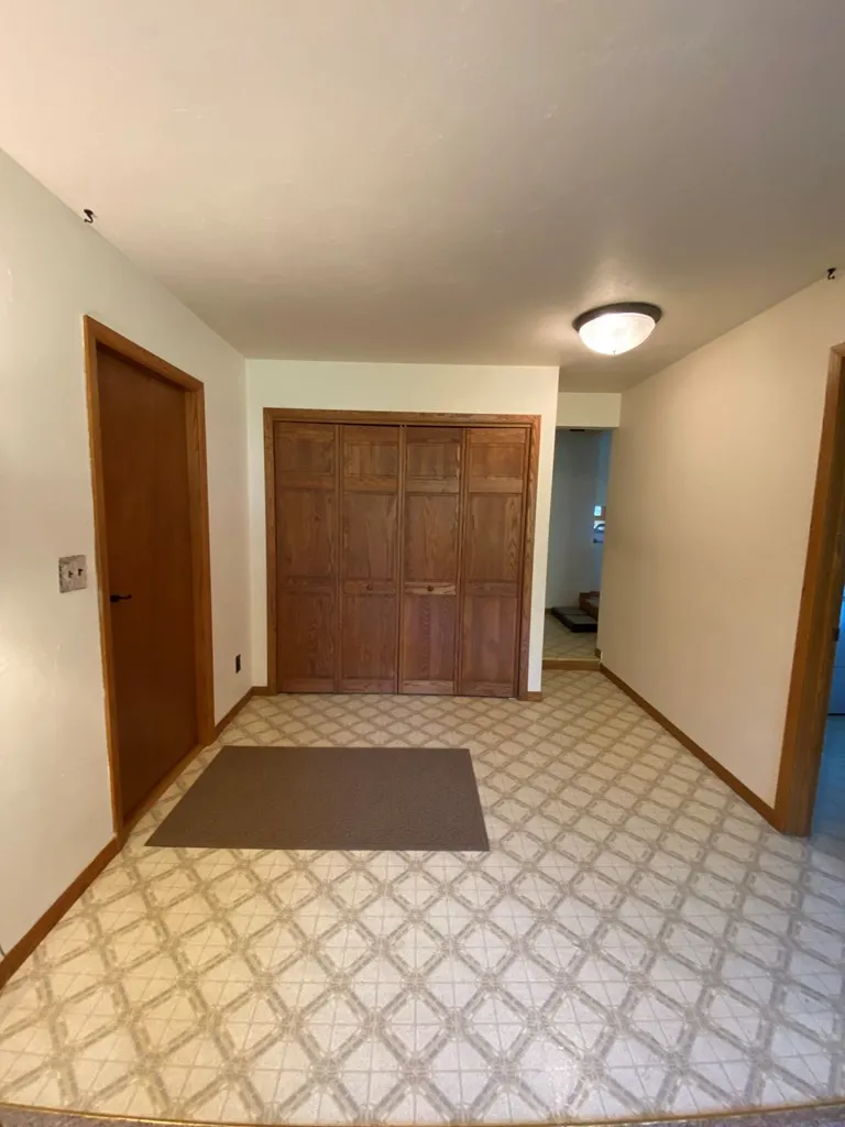 916 N 8th Ave, Sturgeon Bay, Wisconsin 54235, 4 Bedrooms Bedrooms, ,2 BathroomsBathrooms,Inland-Residential,For Sale,N 8th Ave,144400