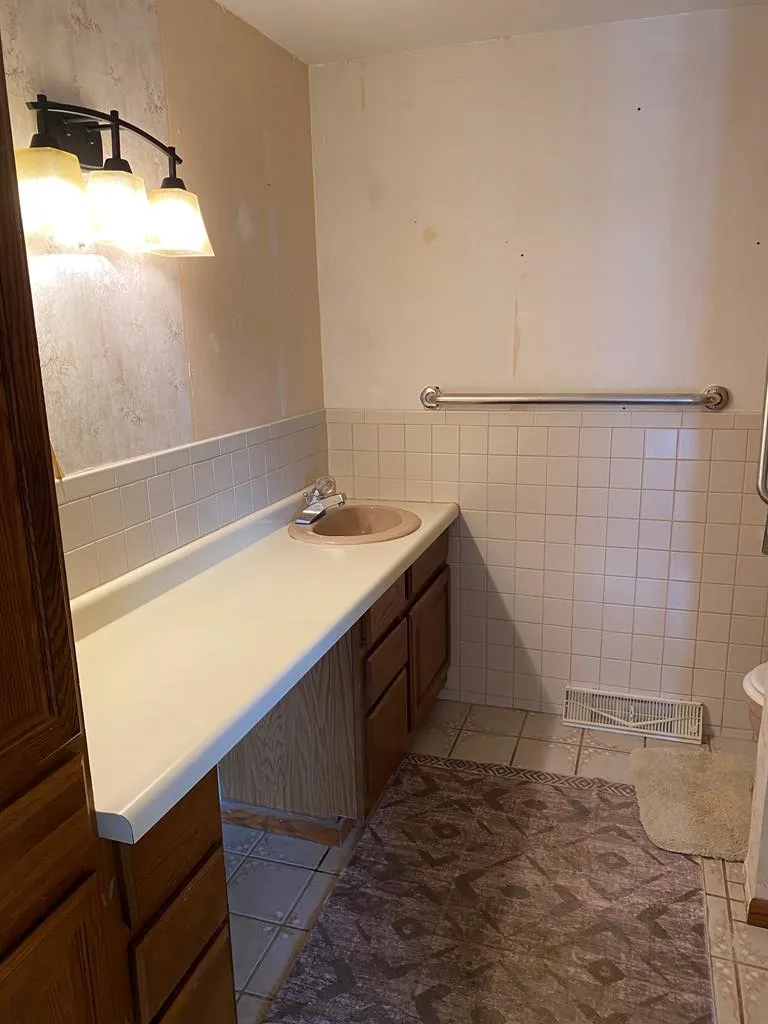 916 N 8th Ave, Sturgeon Bay, Wisconsin 54235, 4 Bedrooms Bedrooms, ,2 BathroomsBathrooms,Inland-Residential,For Sale,N 8th Ave,144400