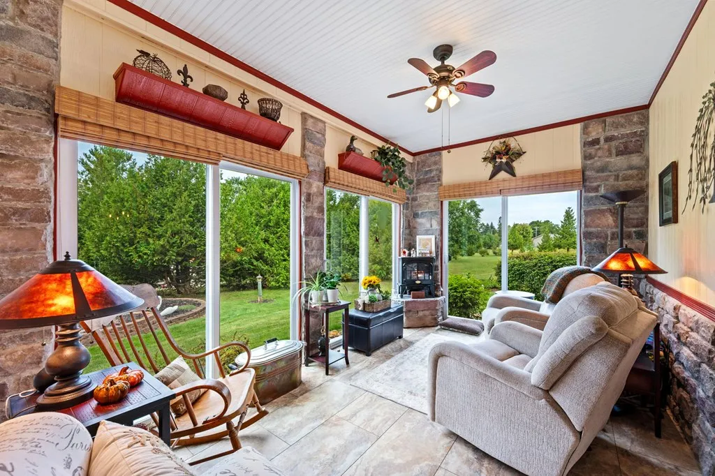 4396 Cricket Ln, Sturgeon Bay, Wisconsin 54235, 3 Bedrooms Bedrooms, ,2 BathroomsBathrooms,Inland-Residential,For Sale,Cricket Ln,144532