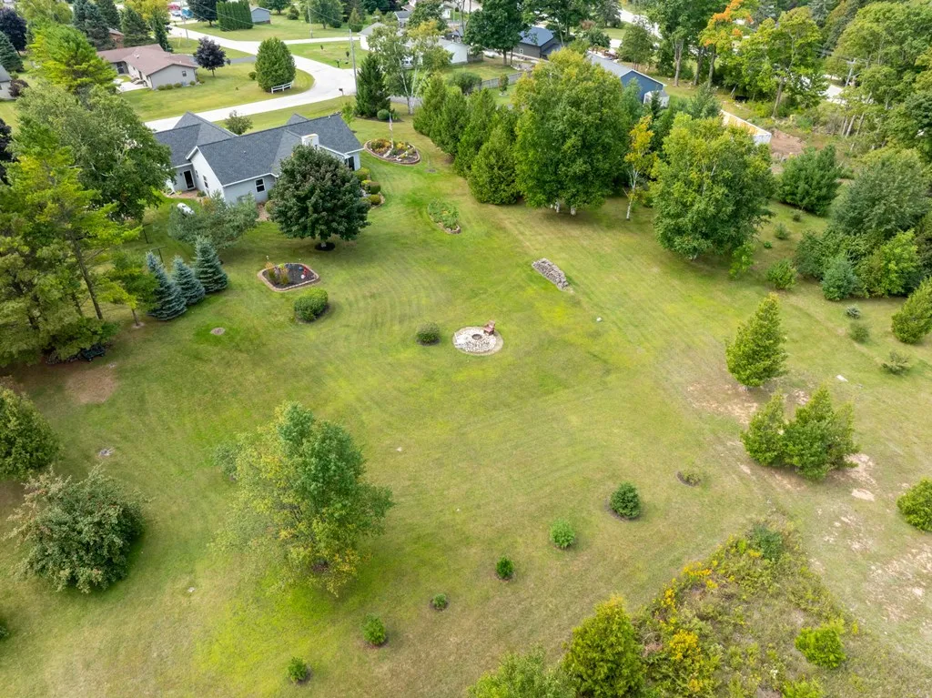 4396 Cricket Ln, Sturgeon Bay, Wisconsin 54235, 3 Bedrooms Bedrooms, ,2 BathroomsBathrooms,Inland-Residential,For Sale,Cricket Ln,144532