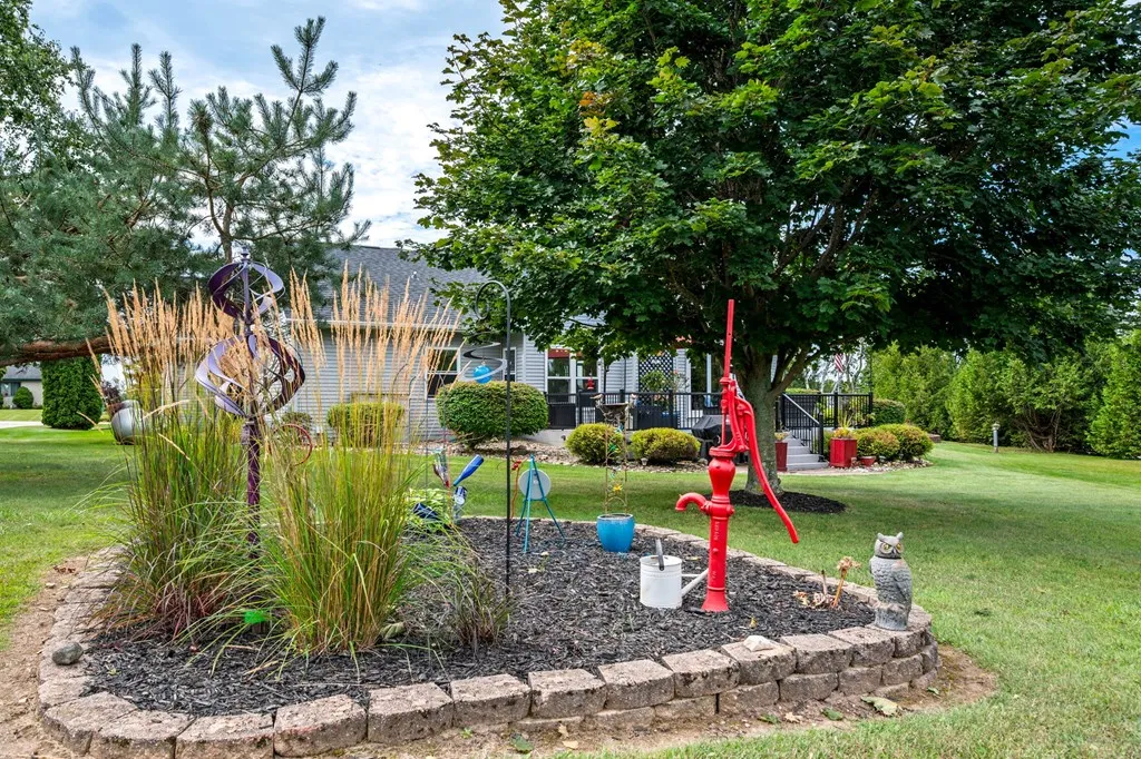 4396 Cricket Ln, Sturgeon Bay, Wisconsin 54235, 3 Bedrooms Bedrooms, ,2 BathroomsBathrooms,Inland-Residential,For Sale,Cricket Ln,144532