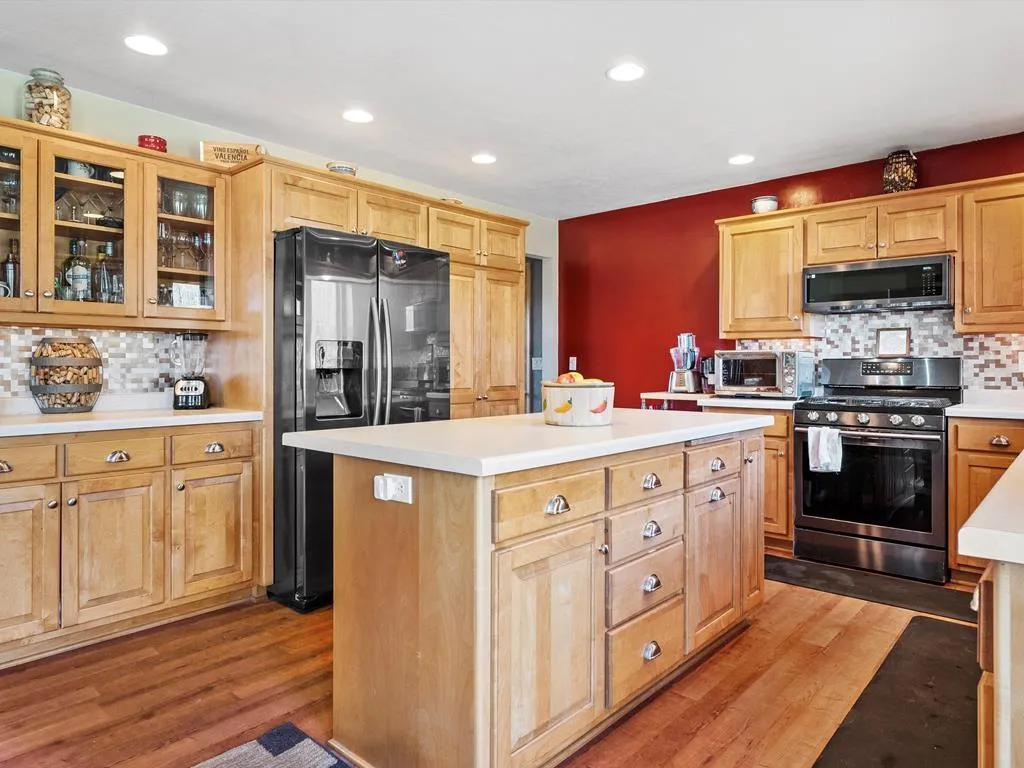 5660 Gordon Rd, Sturgeon Bay Wi 54235, 3 Bedrooms Bedrooms, ,3 BathroomsBathrooms,Inland-Residential,For Sale,Gordon Rd,141553