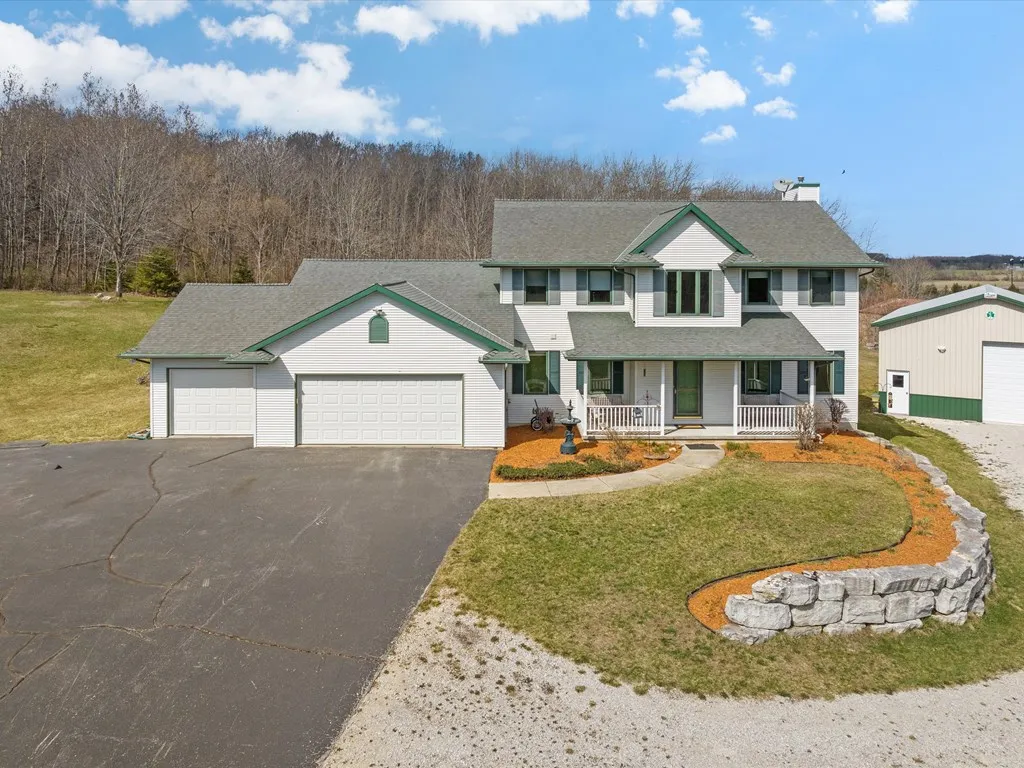 5660 Gordon Rd, Sturgeon Bay Wi 54235, 3 Bedrooms Bedrooms, ,3 BathroomsBathrooms,Inland-Residential,For Sale,Gordon Rd,141553