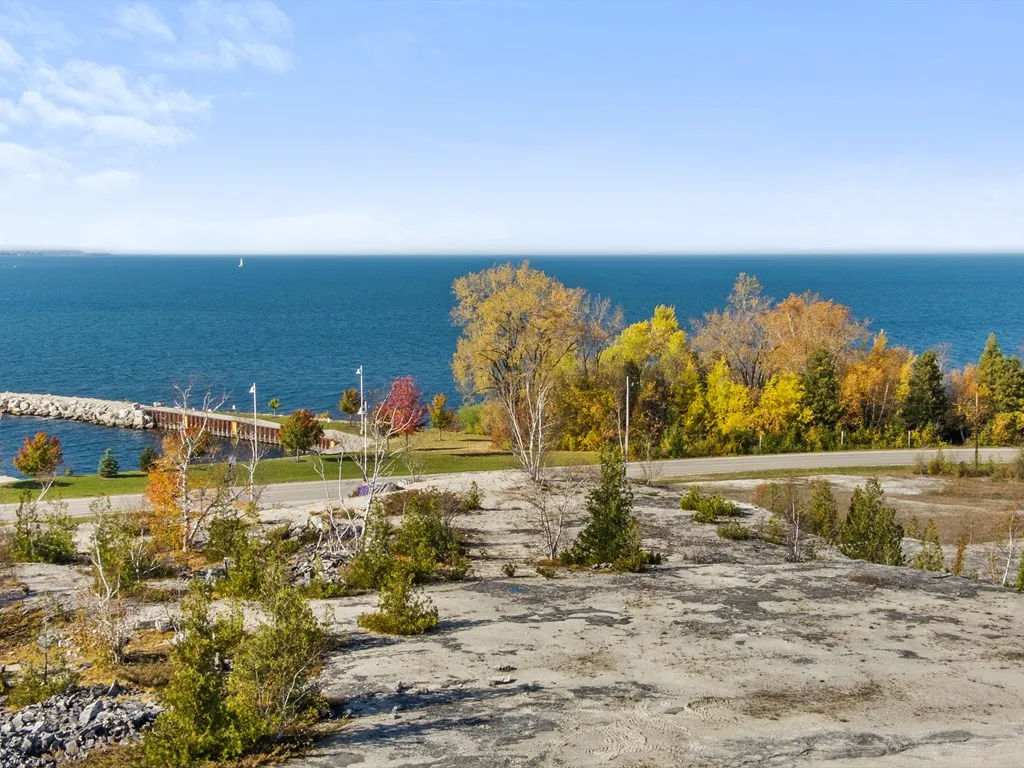 Lot 8 Quarry Bluff Ct, Sturgeon Bay Wi 54235, ,Unimproved Land,For Sale,Quarry Bluff Ct,141721