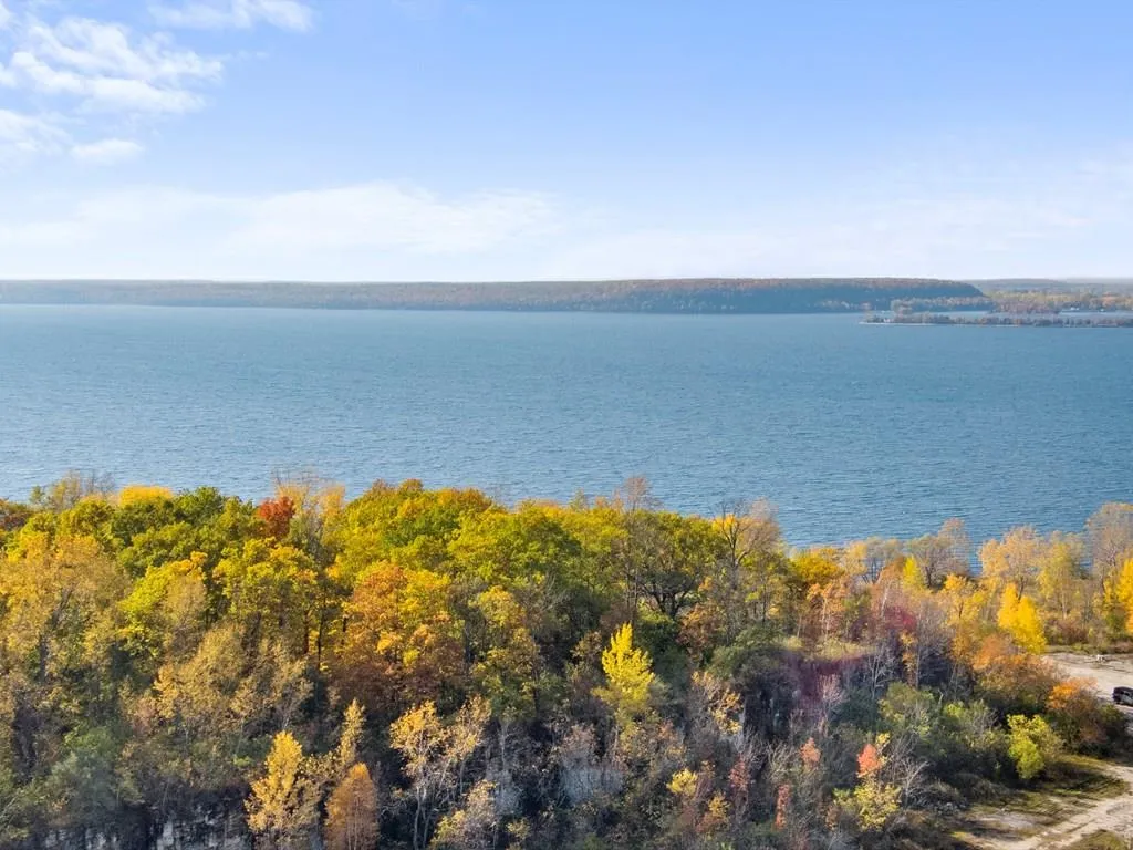 Lot 8 Quarry Bluff Ct, Sturgeon Bay Wi 54235, ,Unimproved Land,For Sale,Quarry Bluff Ct,141721