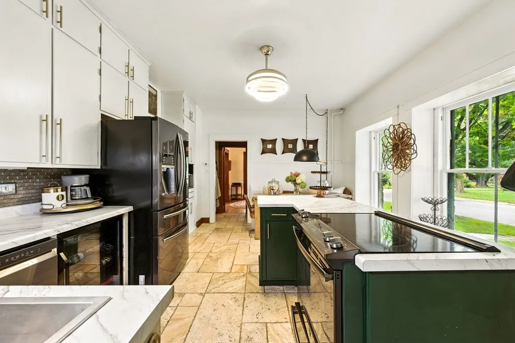 808 Superior St, Sturgeon Bay, Wisconsin 54235, 4 Bedrooms Bedrooms, ,2 BathroomsBathrooms,Inland-Residential,For Sale,Superior St,144521