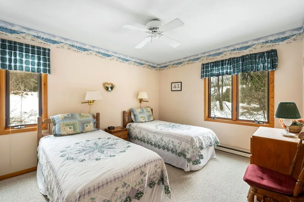 11060 Beach Rd # 1, Sister Bay Wi 54234, 2 Bedrooms Bedrooms, ,1 BathroomBathrooms,Condominium,For Sale,Beach Rd,143720