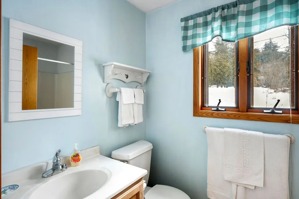 11060 Beach Rd # 1, Sister Bay Wi 54234, 2 Bedrooms Bedrooms, ,1 BathroomBathrooms,Condominium,For Sale,Beach Rd,143720