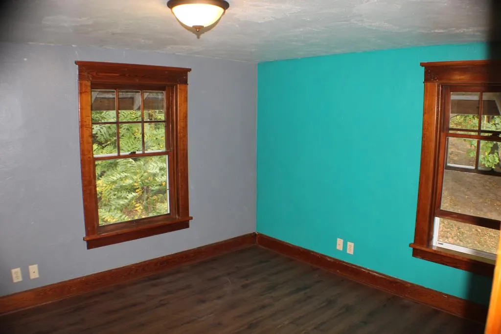 27 S Lansing Ave, Sturgeon Bay Wi 54235, 4 Bedrooms Bedrooms, ,2 BathroomsBathrooms,Inland-Residential,For Sale,S Lansing Ave,141075