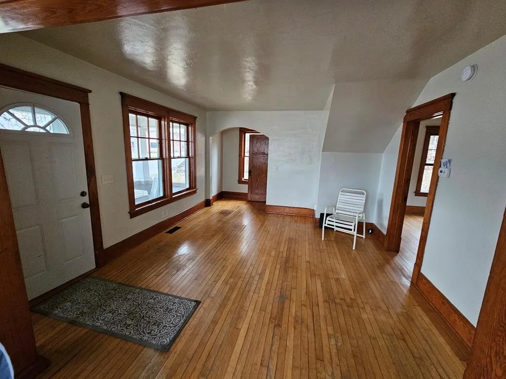 27 S Lansing Ave, Sturgeon Bay Wi 54235, 4 Bedrooms Bedrooms, ,2 BathroomsBathrooms,Inland-Residential,For Sale,S Lansing Ave,141075