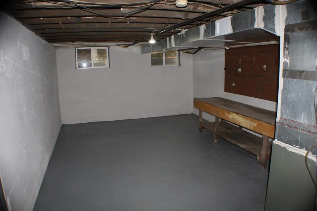 27 S Lansing Ave, Sturgeon Bay Wi 54235, 4 Bedrooms Bedrooms, ,2 BathroomsBathrooms,Inland-Residential,For Sale,S Lansing Ave,141075