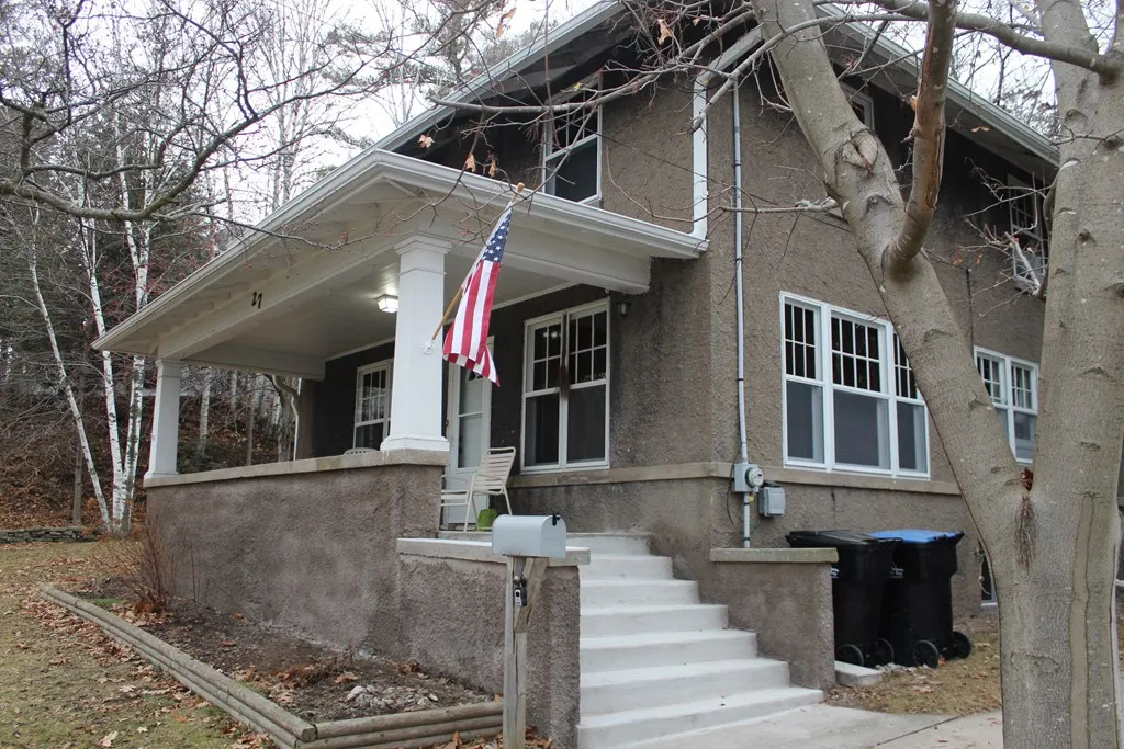 27 S Lansing Ave, Sturgeon Bay Wi 54235, 4 Bedrooms Bedrooms, ,2 BathroomsBathrooms,Inland-Residential,For Sale,S Lansing Ave,141075