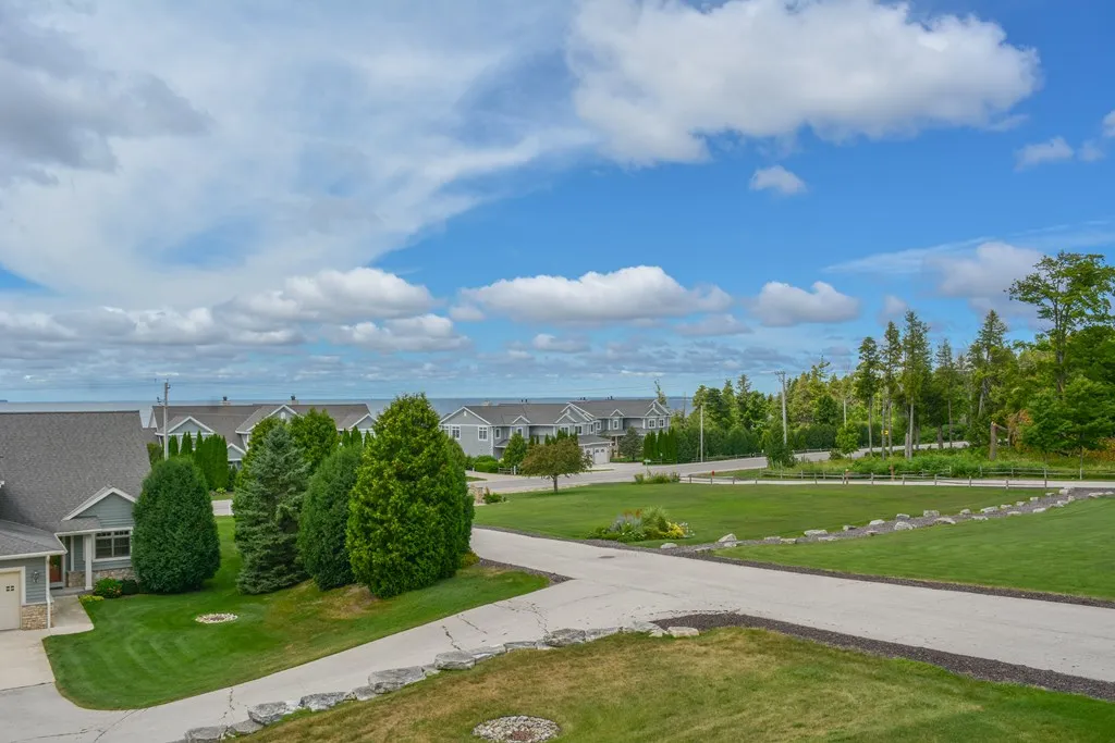 2275 Du Nord Ct # 7, Sister Bay, Wisconsin 54234, 4 Bedrooms Bedrooms, ,4 BathroomsBathrooms,Condominium,For Sale,Du Nord Ct,144436