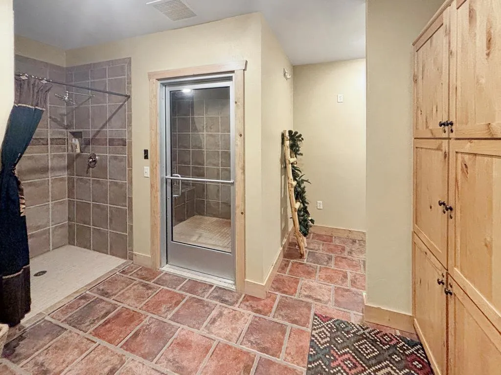 3899 Old Highway Rd, Sturgeon Bay, Wisconsin 54235, 4 Bedrooms Bedrooms, ,5 BathroomsBathrooms,Inland-Residential,For Sale,Old Highway Rd,144323