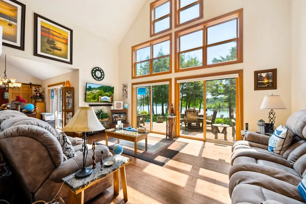 7620 Elm Point Rd, Baileys Harbor, Wisconsin 54202, 3 Bedrooms Bedrooms, ,4 BathroomsBathrooms,Waterfront-Residential,For Sale,Elm Point Rd,144104