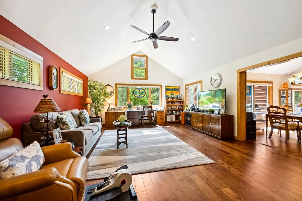 7620 Elm Point Rd, Baileys Harbor, Wisconsin 54202, 3 Bedrooms Bedrooms, ,4 BathroomsBathrooms,Waterfront-Residential,For Sale,Elm Point Rd,144104