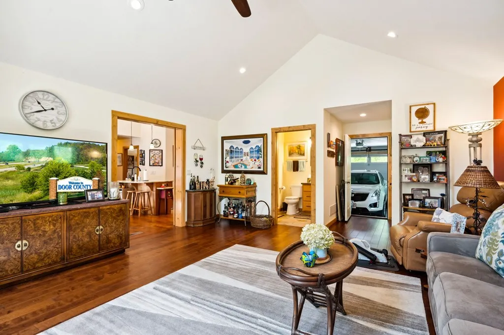 7620 Elm Point Rd, Baileys Harbor, Wisconsin 54202, 3 Bedrooms Bedrooms, ,4 BathroomsBathrooms,Waterfront-Residential,For Sale,Elm Point Rd,144104