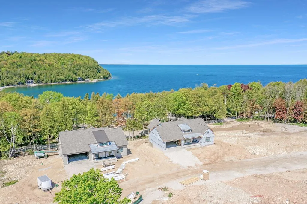 10624 Cove Ln, Sister Bay Wi 54234, 5 Bedrooms Bedrooms, ,4 BathroomsBathrooms,Condominium,For Sale,Cove Ln,137997