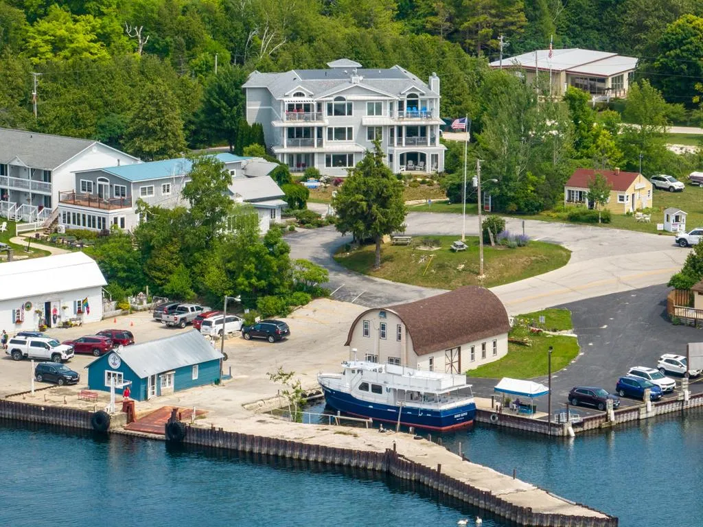 12723 Wisconsin Bay Rd, Ellison Bay Wi 54210, 3 Bedrooms Bedrooms, ,3 BathroomsBathrooms,Condominium,For Sale,Wisconsin Bay Rd,141571