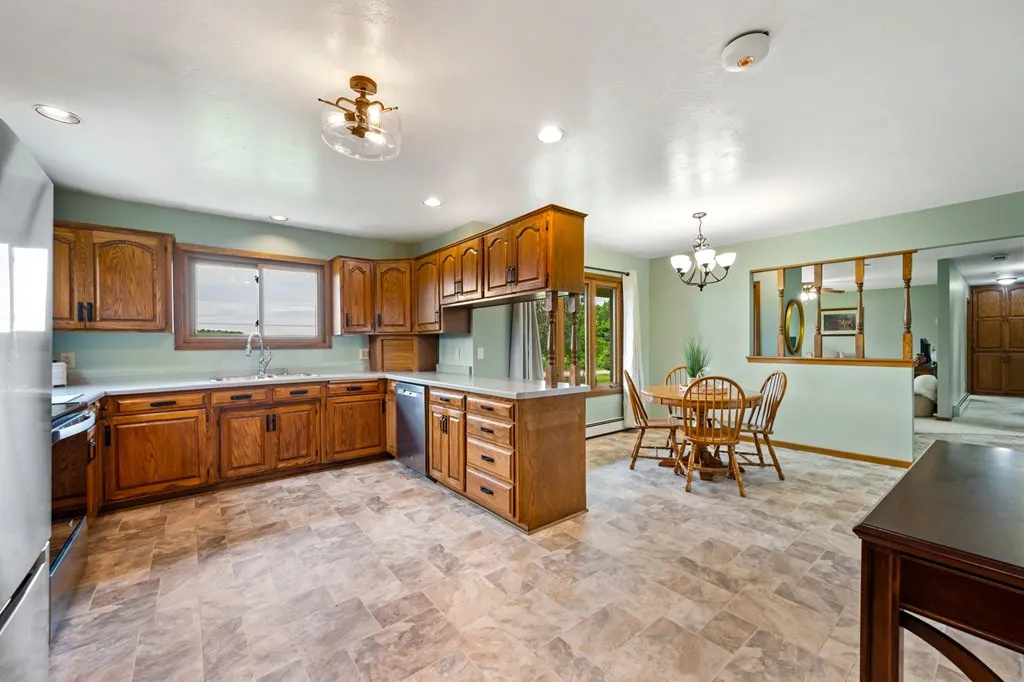 6945 Memorial Dr, Egg Harbor, Wisconsin 54209, 3 Bedrooms Bedrooms, ,2 BathroomsBathrooms,Inland-Residential,For Sale,Memorial Dr,144433