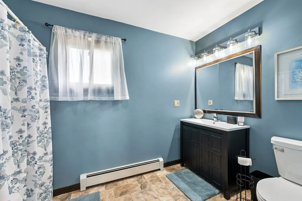 6945 Memorial Dr, Egg Harbor, Wisconsin 54209, 3 Bedrooms Bedrooms, ,2 BathroomsBathrooms,Inland-Residential,For Sale,Memorial Dr,144433