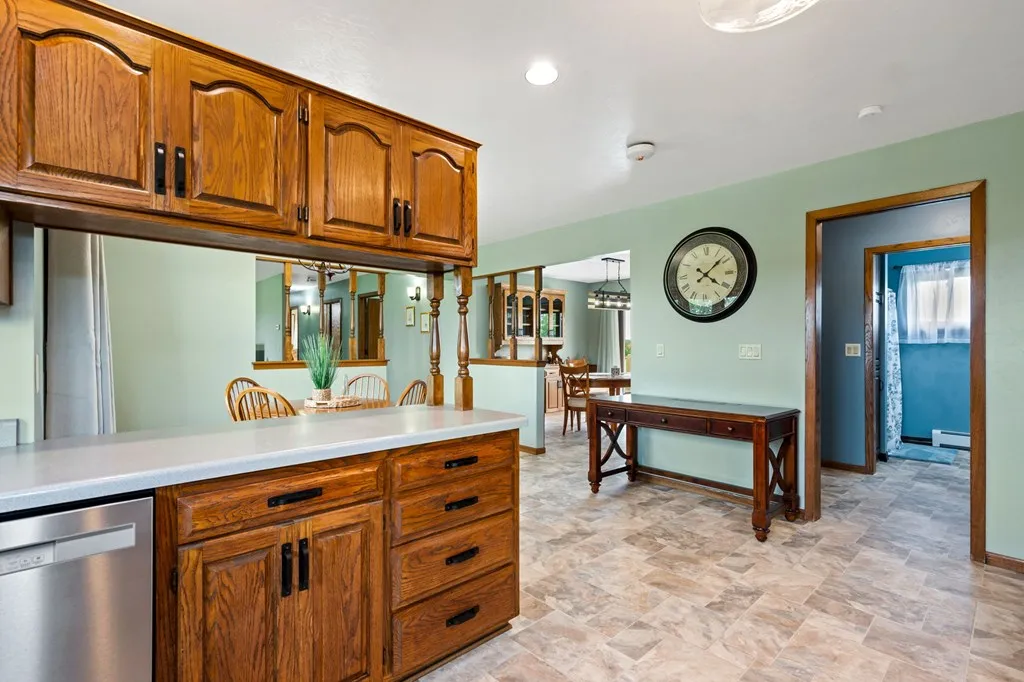 6945 Memorial Dr, Egg Harbor, Wisconsin 54209, 3 Bedrooms Bedrooms, ,2 BathroomsBathrooms,Inland-Residential,For Sale,Memorial Dr,144433