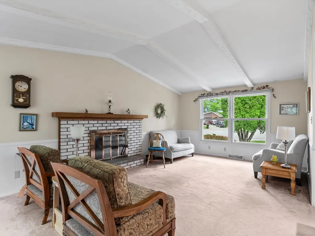 809 S 16th Ct, Sturgeon Bay, Wisconsin 54235, 2 Bedrooms Bedrooms, ,2 BathroomsBathrooms,Inland-Residential,For Sale,S 16th Ct,144184
