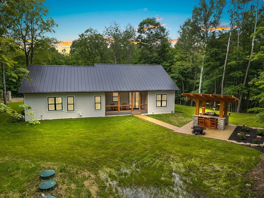 7700 Heritage Meadows, Egg Harbor, Wisconsin 54209, 3 Bedrooms Bedrooms, ,2 BathroomsBathrooms,Inland-Residential,For Sale,Heritage Meadows,144189
