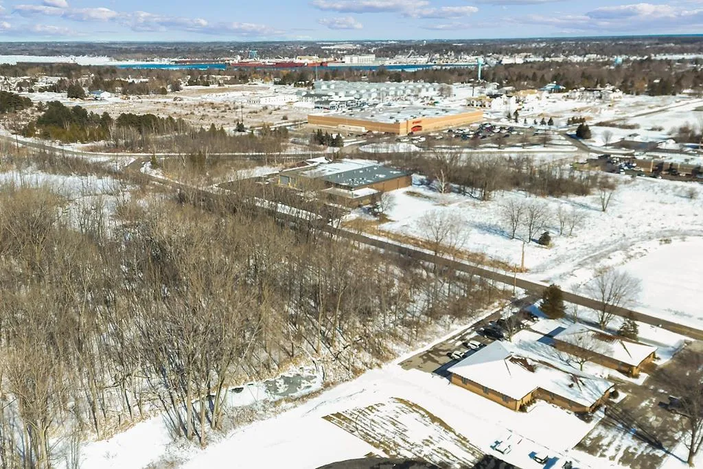 1242 Green Bay Rd, Sturgeon Bay Wi 54235, ,2 BathroomsBathrooms,Commercial,For Sale,Green Bay Rd,139119