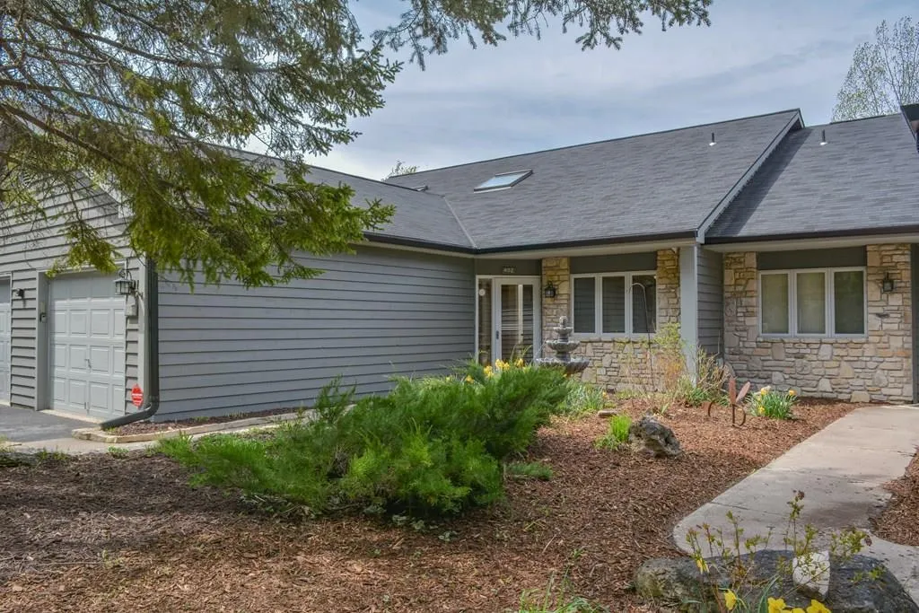 9248 Field Stone Ct, Fish Creek Wi 54212, 3 Bedrooms Bedrooms, ,3 BathroomsBathrooms,Condominium,For Sale,Field Stone Ct,141625
