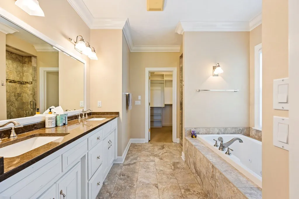 7128-b Ida Red Rd # 1905, Town Of Egg Harbor, Wisconsin 54209, 3 Bedrooms Bedrooms, ,3 BathroomsBathrooms,Condominium,For Sale,Ida Red Rd,144484