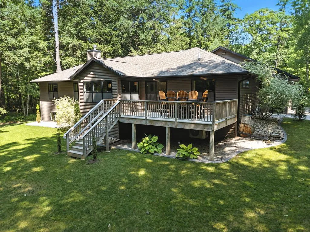 2515 Canal Ln, Sturgeon Bay, Wisconsin 54235, 3 Bedrooms Bedrooms, ,3 BathroomsBathrooms,Inland-Residential,For Sale,Canal Ln,144329