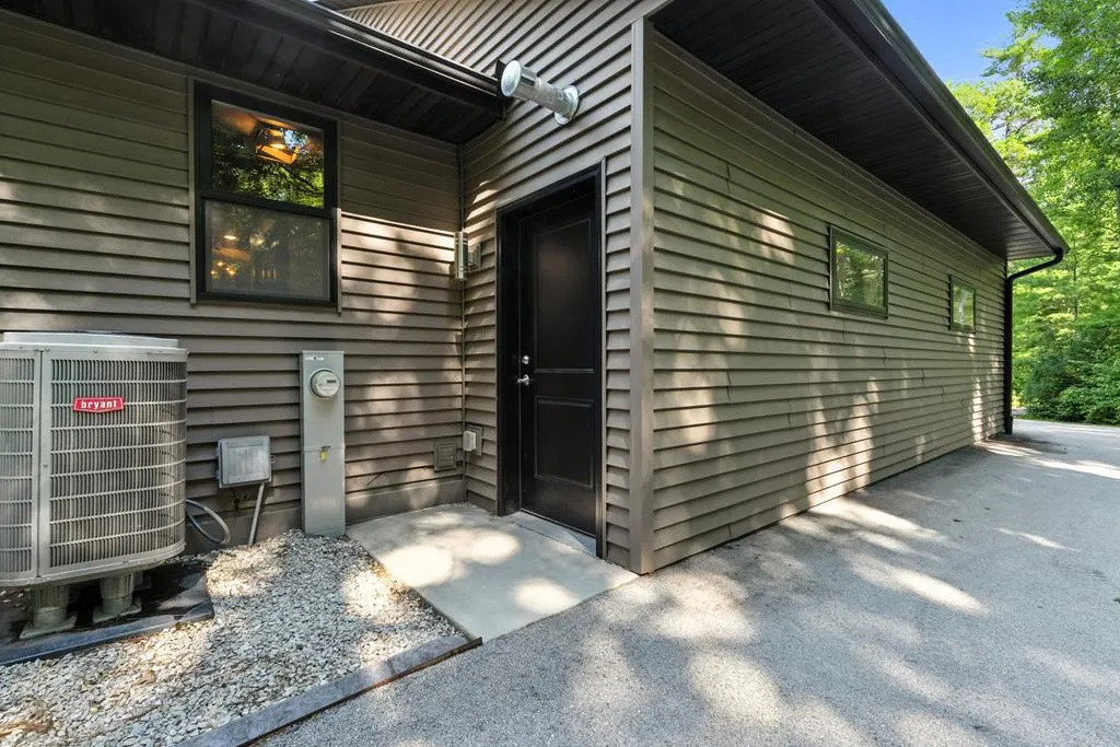 2515 Canal Ln, Sturgeon Bay, Wisconsin 54235, 3 Bedrooms Bedrooms, ,3 BathroomsBathrooms,Inland-Residential,For Sale,Canal Ln,144329