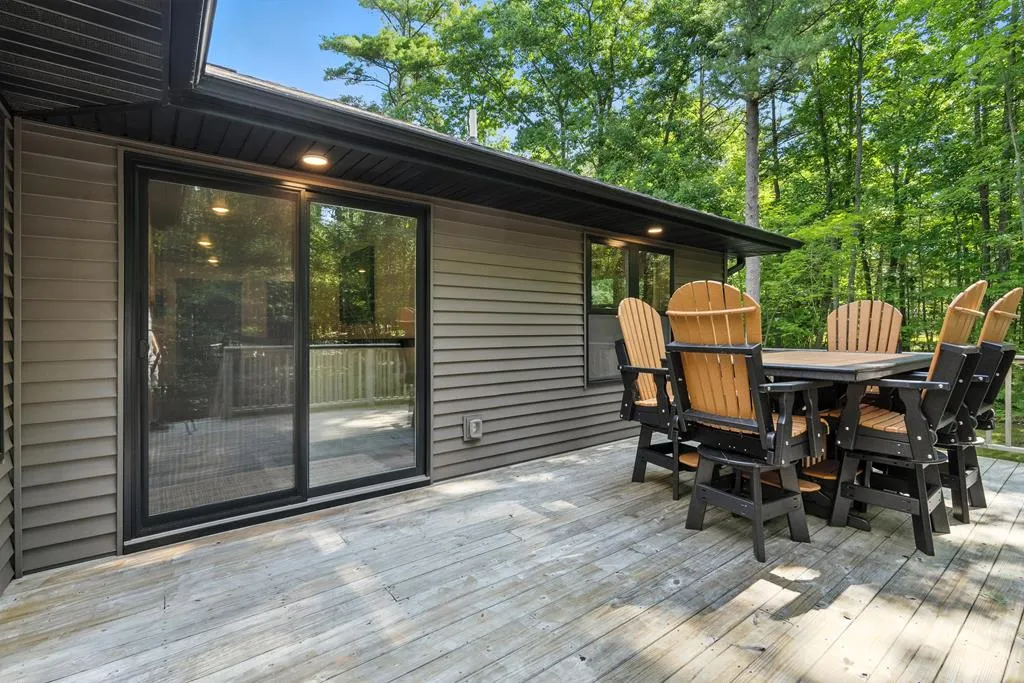 2515 Canal Ln, Sturgeon Bay, Wisconsin 54235, 3 Bedrooms Bedrooms, ,3 BathroomsBathrooms,Inland-Residential,For Sale,Canal Ln,144329