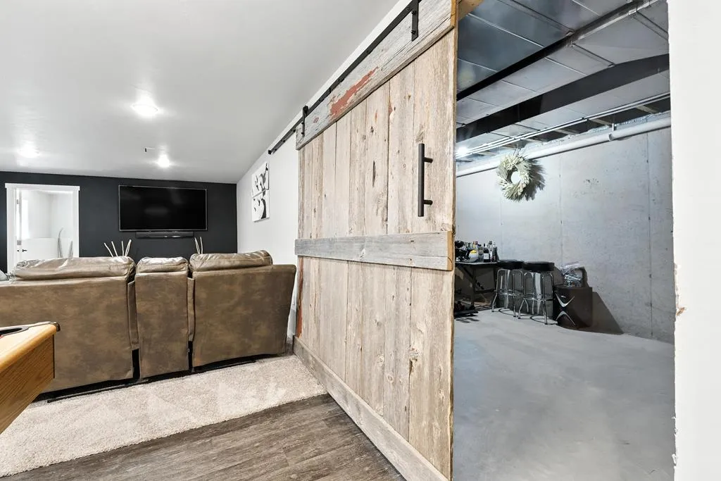 2515 Canal Ln, Sturgeon Bay, Wisconsin 54235, 3 Bedrooms Bedrooms, ,3 BathroomsBathrooms,Inland-Residential,For Sale,Canal Ln,144329