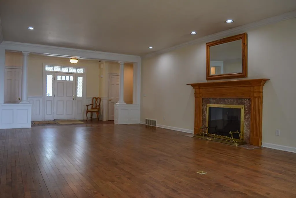 5743 Bay Shore Dr, Sturgeon Bay, Wisconsin 54235, 6 Bedrooms Bedrooms, ,7 BathroomsBathrooms,Waterfront-Residential,For Sale,Bay Shore Dr,143999